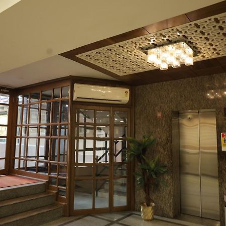 Hotel Mangalore International Esterno foto