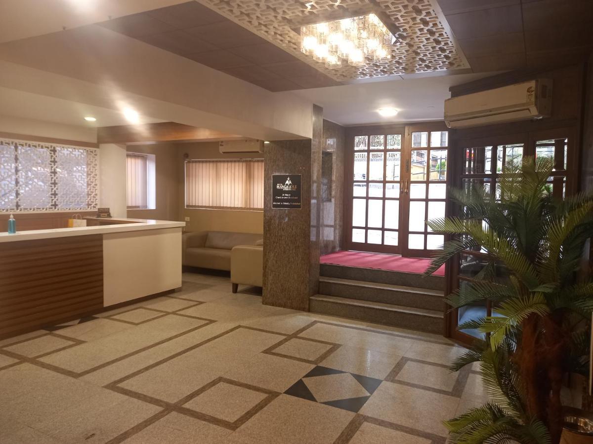 Hotel Mangalore International Esterno foto