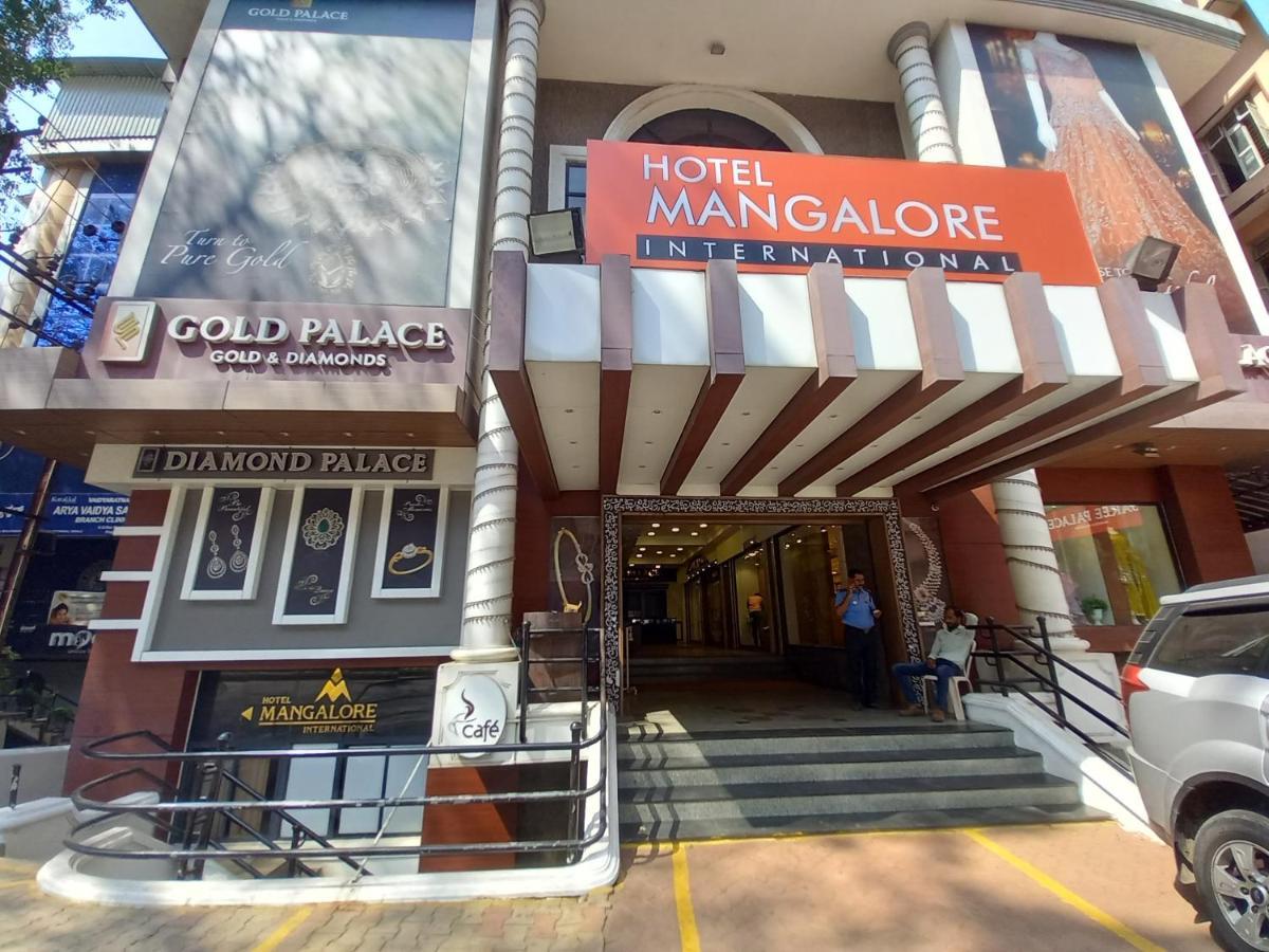 Hotel Mangalore International Esterno foto