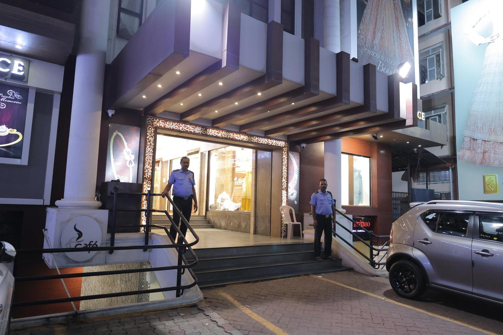 Hotel Mangalore International Esterno foto