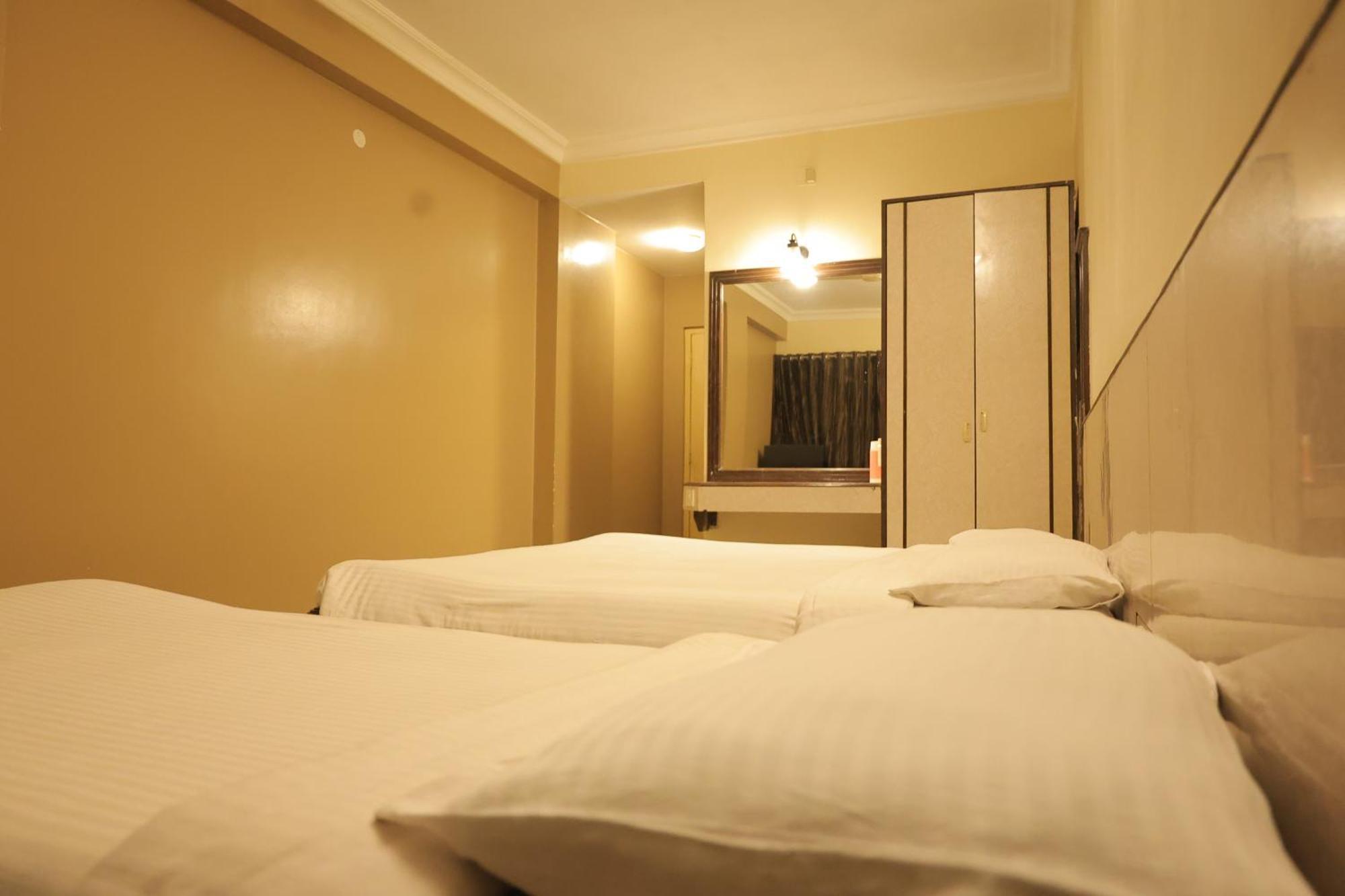 Hotel Mangalore International Esterno foto