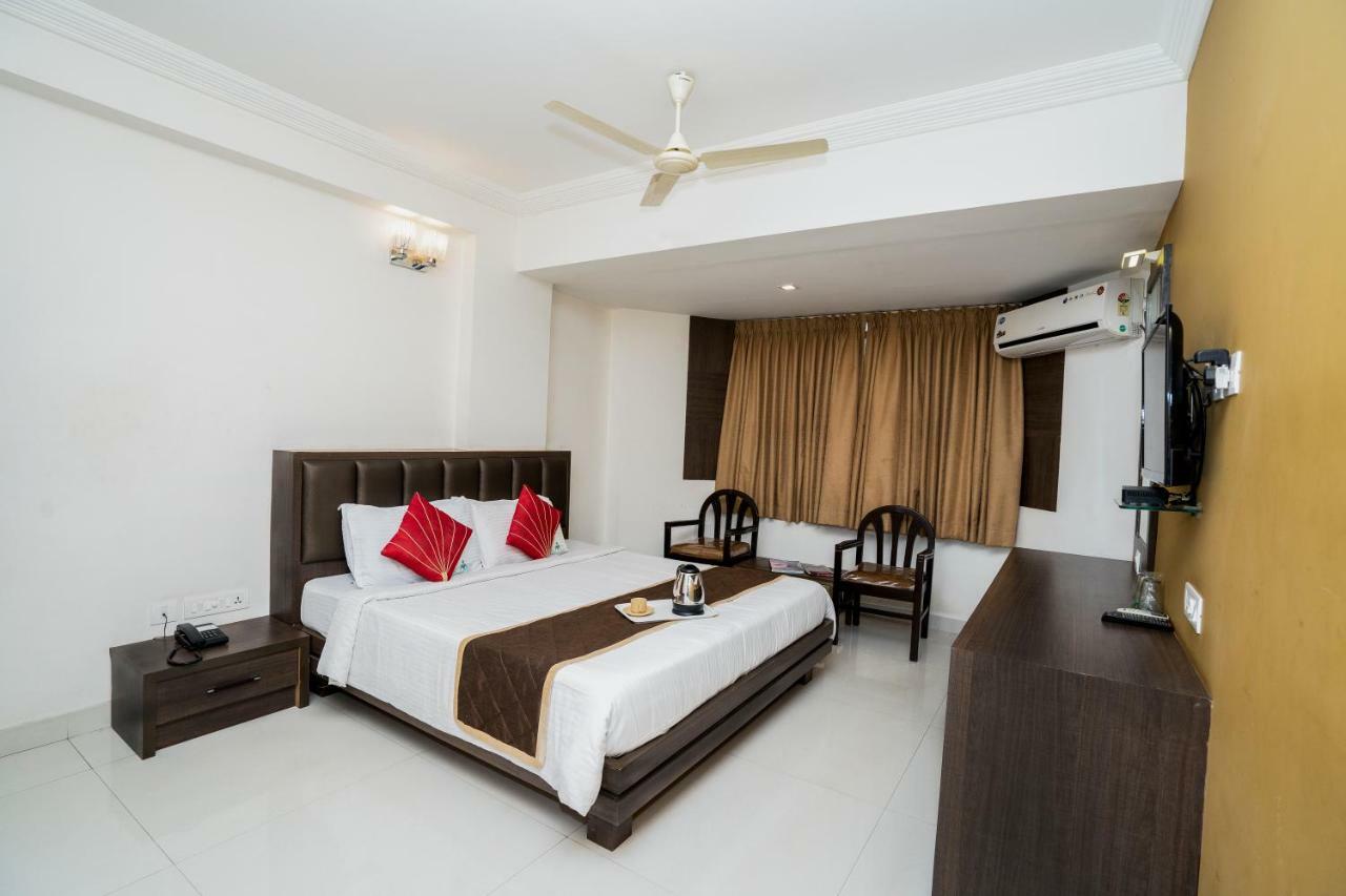 Hotel Mangalore International Esterno foto
