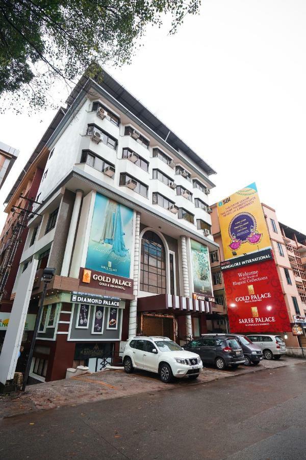 Hotel Mangalore International Esterno foto